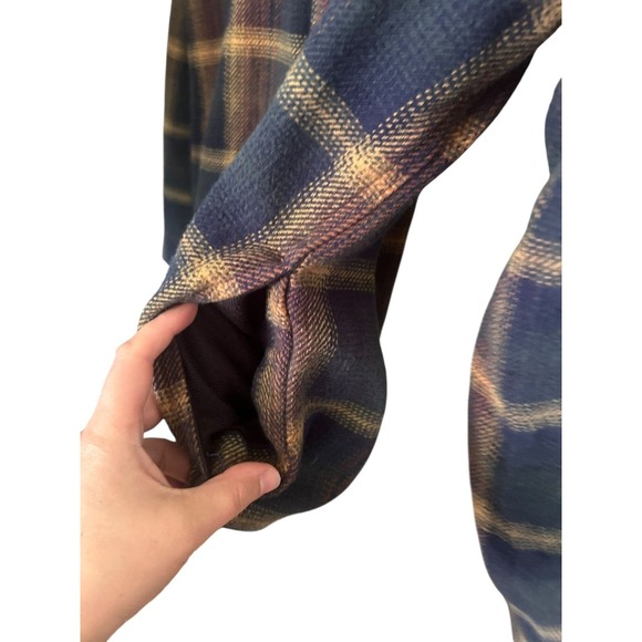 Orvis Plaid Flannel Shirt L Navy Tan Outdoor Workwear Cabincore Rugged - Picture 6 of 6
